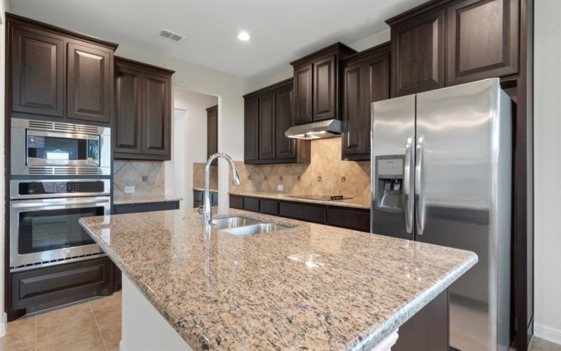 10622 CHERRY TREE Way, Grand Prairie, TX 46065, 4 Habitaciones Habitaciones , ,2 BañosBaños,Residential,En Venta,10622 CHERRY TREE Way,0,20270723