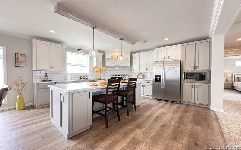 200 Lolita, Lytle, TX 78052, 4 Bedrooms Bedrooms, ,2 BathroomsBathrooms,Residential,For Sale,200 Lolita,0,1933741