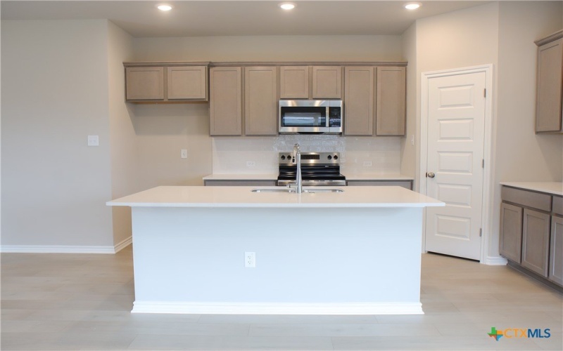 1843 E French Avenue, Temple, TX 76501, 3 Bedrooms Bedrooms, ,2 BathroomsBathrooms,Residential,For Sale,1843 E French Avenue,0,601048