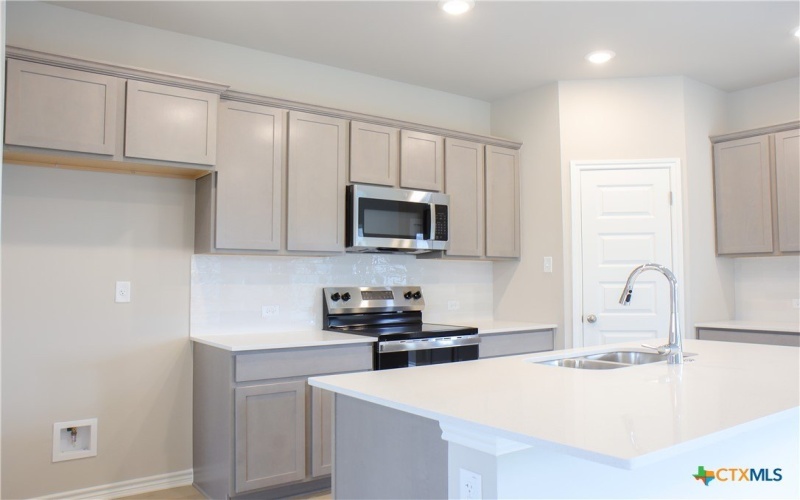 1843 E French Avenue, Temple, TX 76501, 3 Bedrooms Bedrooms, ,2 BathroomsBathrooms,Residential,For Sale,1843 E French Avenue,0,601048