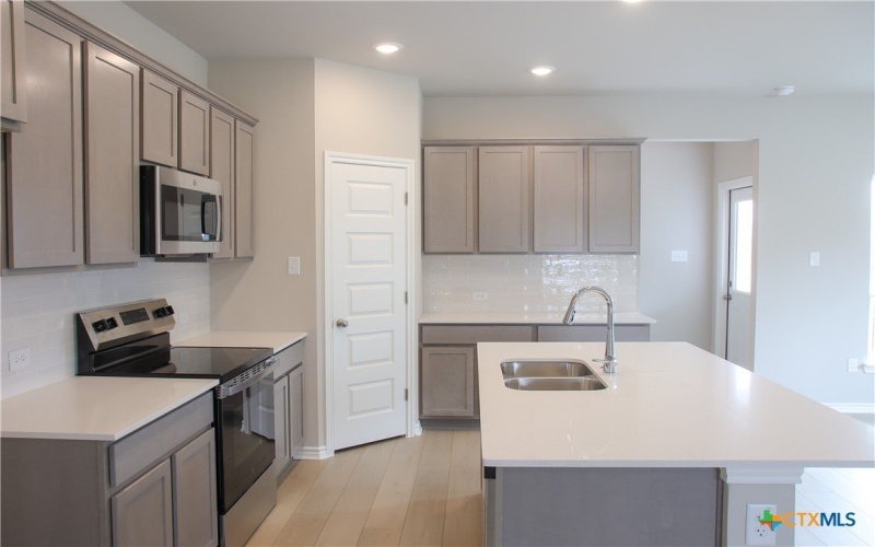 1843 E French Avenue, Temple, TX 76501, 3 Bedrooms Bedrooms, ,2 BathroomsBathrooms,Residential,For Sale,1843 E French Avenue,0,601048