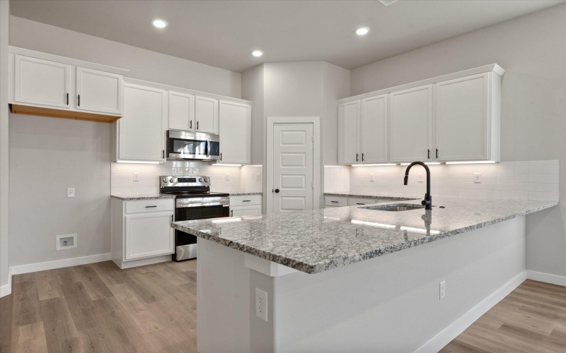 2928 138th Place, Lubbock, TX 79423, 3 Bedrooms Bedrooms, ,2 BathroomsBathrooms,Residential,For Sale,2928 138th Place,202553137