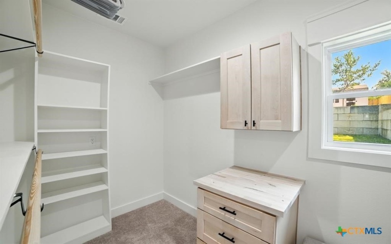 280 Bali Hai Lane, Bastrop, TX 78602, 4 Bedrooms Bedrooms, ,2 BathroomsBathrooms,Residential,For Sale,280 Bali Hai Lane,0,601891