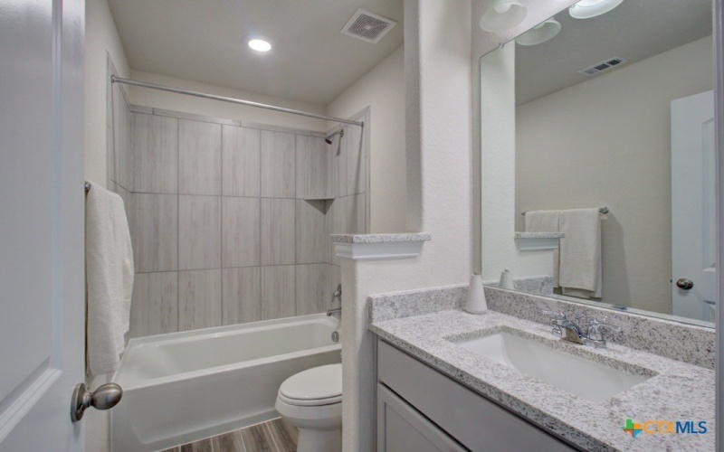 1243 Casetta Run, New Braunfels, TX 78130, 3 Habitaciones Habitaciones , ,2 BañosBaños,Residential,En Venta,1243 Casetta Run,0,601894