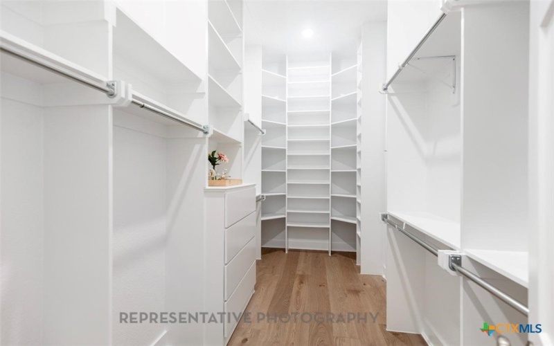 3712 Hollis Pecan, San Antonio, TX 78245, 4 Bedrooms Bedrooms, ,5 BathroomsBathrooms,Residential,For Sale,3712 Hollis Pecan,0,601923