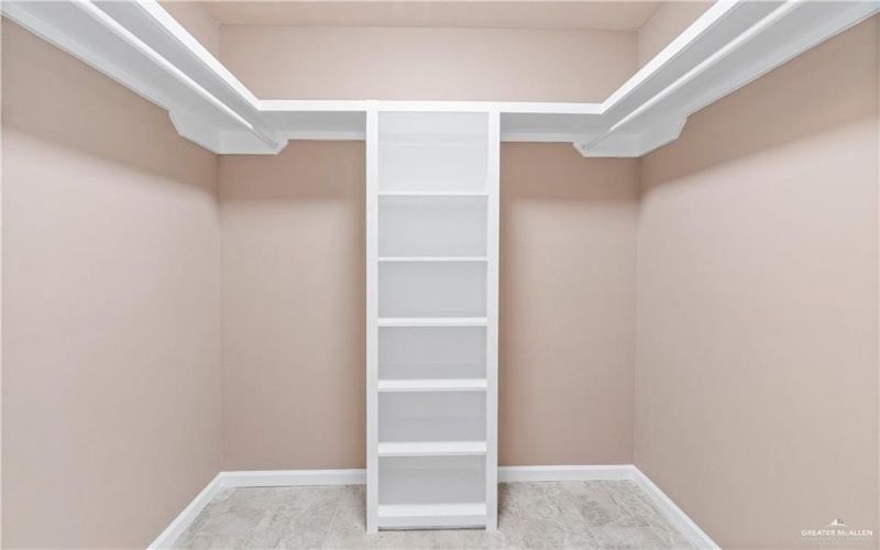 5928 N Playa Del Sol Street, Edinburg, TX 78542, 3 Bedrooms Bedrooms, ,2 BathroomsBathrooms,Residential,For Sale,5928 N Playa Del Sol Street,0,492228