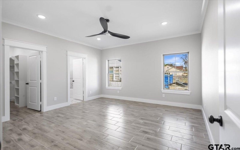 1413 N Summit Ave, Tyler, TX 75702, 3 Bedrooms Bedrooms, ,2 BathroomsBathrooms,Residential,For Sale,1413 N Summit Ave,0,26000699