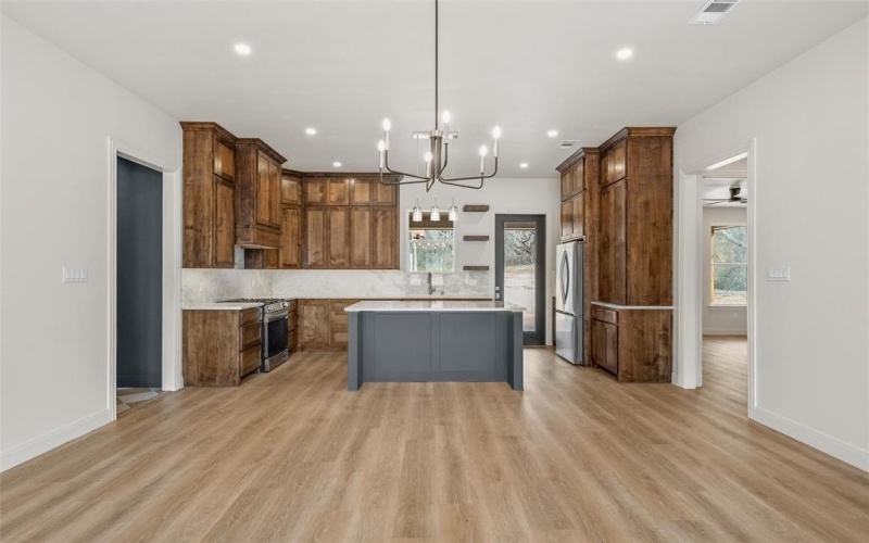 127 Canyon Ridge Drive, Waco, TX 76705, 4 Habitaciones Habitaciones , ,3 BañosBaños,Residential,En Venta,127 Canyon Ridge Drive,0,21142043