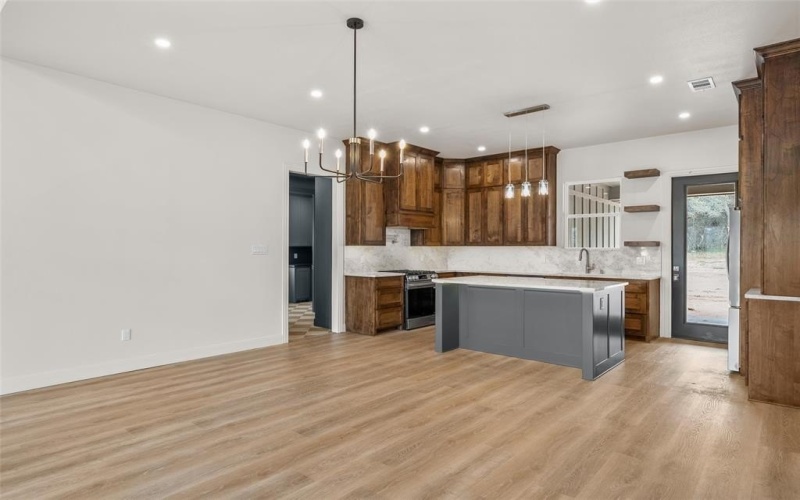 127 Canyon Ridge Drive, Waco, TX 76705, 4 Habitaciones Habitaciones , ,3 BañosBaños,Residential,En Venta,127 Canyon Ridge Drive,0,21142043