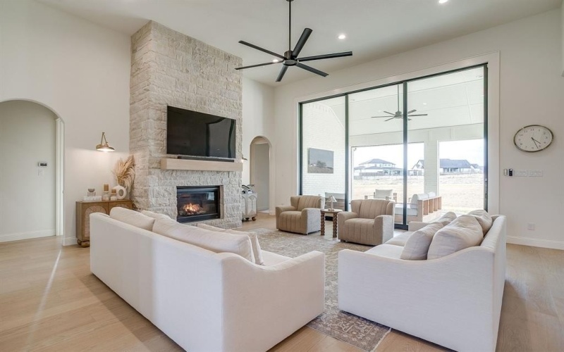 12491 Bella Crossing Drive, Fort Worth, TX 76126, 4 Habitaciones Habitaciones , ,3 BañosBaños,Residential,En Venta,12491 Bella Crossing Drive,0,21149480