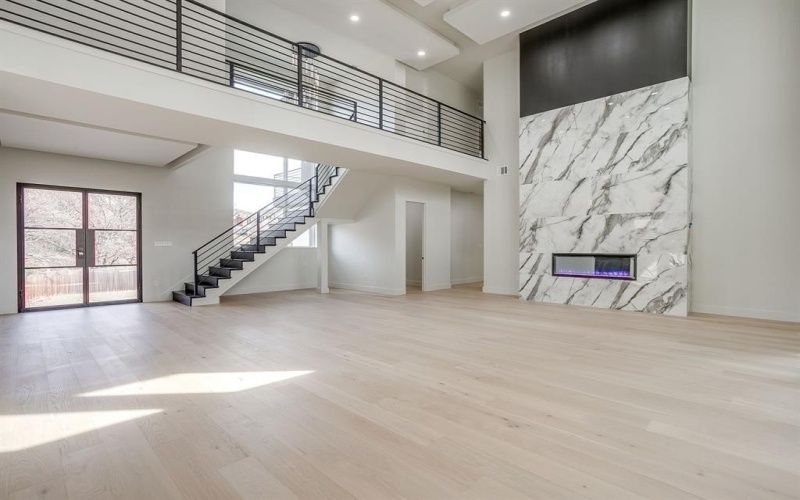 6301 Tiffany Oaks Lane, Arlington, TX 76016, 5 Habitaciones Habitaciones , ,6 BañosBaños,Residential,En Venta,6301 Tiffany Oaks Lane,0,21150863