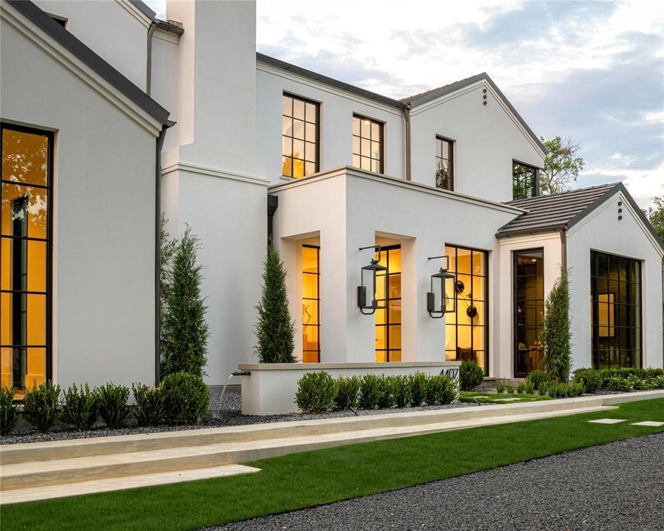 4407 San Gabriel Drive, Dallas, TX 75229, 4 Bedrooms Bedrooms, ,5 BathroomsBathrooms,Residential,For Sale,4407 San Gabriel Drive,0,21151859