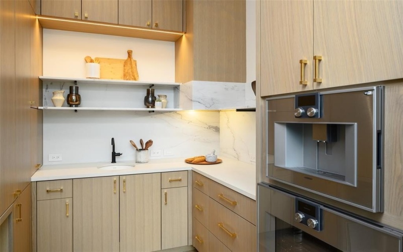 4407 San Gabriel Drive, Dallas, TX 75229, 4 Bedrooms Bedrooms, ,5 BathroomsBathrooms,Residential,For Sale,4407 San Gabriel Drive,0,21151859