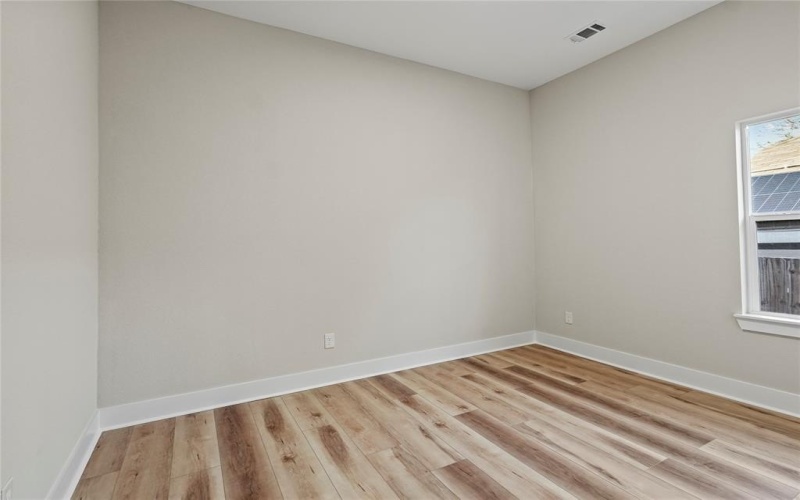 1531 E Waco Avenue, Dallas, TX 75216, 4 Habitaciones Habitaciones , ,2 BañosBaños,Residential,En Venta,1531 E Waco Avenue,0,21152022