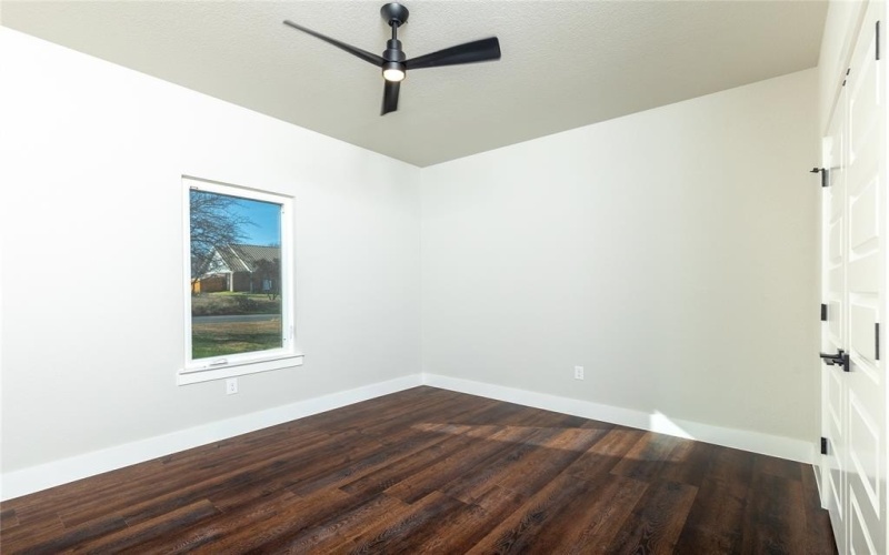 1007 Westwood Drive, Graham, TX 76450, 3 Habitaciones Habitaciones , ,2 BañosBaños,Residential,En Venta,1007 Westwood Drive,0,21152024