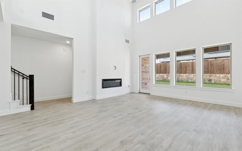 1401 Earles Court, Mansfield, TX 76063, 4 Habitaciones Habitaciones , ,5 BañosBaños,Residential,En Venta,1401 Earles Court,0,21152379