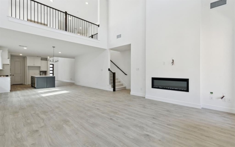 1401 Earles Court, Mansfield, TX 76063, 4 Habitaciones Habitaciones , ,5 BañosBaños,Residential,En Venta,1401 Earles Court,0,21152379