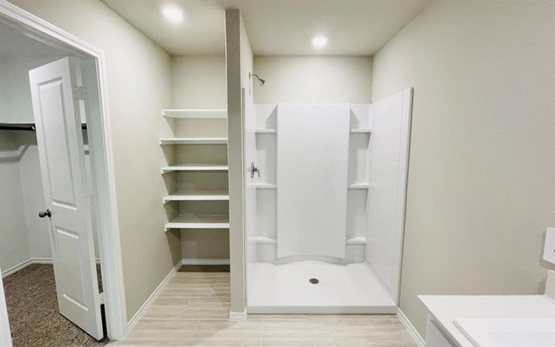 4248 TRICKLING CREEK Lane, Fort Worth, TX 76036, 4 Bedrooms Bedrooms, ,3 BathroomsBathrooms,Residential,For Sale,4248 TRICKLING CREEK Lane,0,21152539