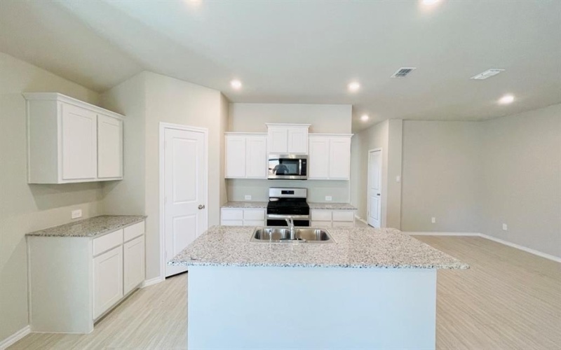 4248 TRICKLING CREEK Lane, Fort Worth, TX 76036, 4 Bedrooms Bedrooms, ,3 BathroomsBathrooms,Residential,For Sale,4248 TRICKLING CREEK Lane,0,21152539