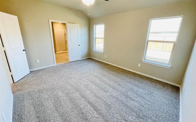 4248 TRICKLING CREEK Lane, Fort Worth, TX 76036, 4 Bedrooms Bedrooms, ,3 BathroomsBathrooms,Residential,For Sale,4248 TRICKLING CREEK Lane,0,21152539