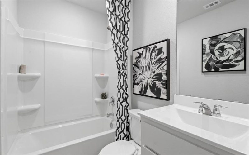 4221 TRICKLING CREEK Lane, Fort Worth, TX 76036, 4 Habitaciones Habitaciones , ,3 BañosBaños,Residential,En Venta,4221 TRICKLING CREEK Lane,0,21152564