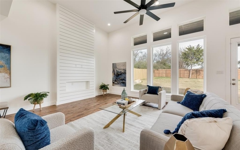 539 W Laureland Road, Dallas, TX 75232, 4 Habitaciones Habitaciones , ,3 BañosBaños,Residential,En Venta,539 W Laureland Road,0,21152615