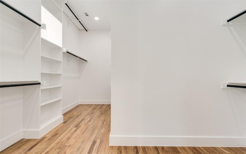 539 W Laureland Road, Dallas, TX 75232, 4 Habitaciones Habitaciones , ,3 BañosBaños,Residential,En Venta,539 W Laureland Road,0,21152615