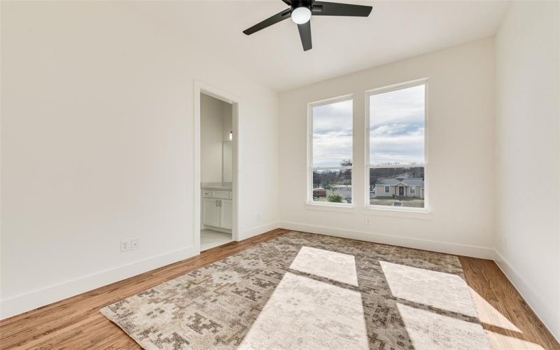 539 W Laureland Road, Dallas, TX 75232, 4 Habitaciones Habitaciones , ,3 BañosBaños,Residential,En Venta,539 W Laureland Road,0,21152615