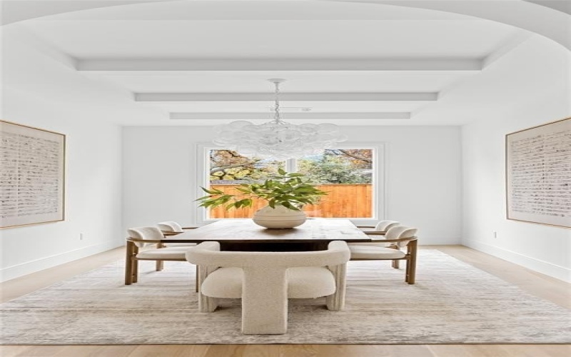 6454 Kenwood Avenue, Dallas, TX 75214, 5 Bedrooms Bedrooms, ,6 BathroomsBathrooms,Residential,For Sale,6454 Kenwood Avenue,0,21153174