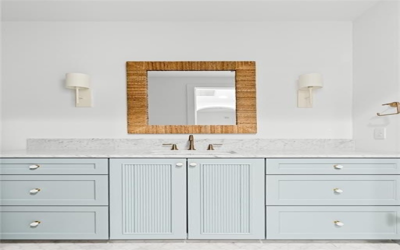 6454 Kenwood Avenue, Dallas, TX 75214, 5 Bedrooms Bedrooms, ,6 BathroomsBathrooms,Residential,For Sale,6454 Kenwood Avenue,0,21153174