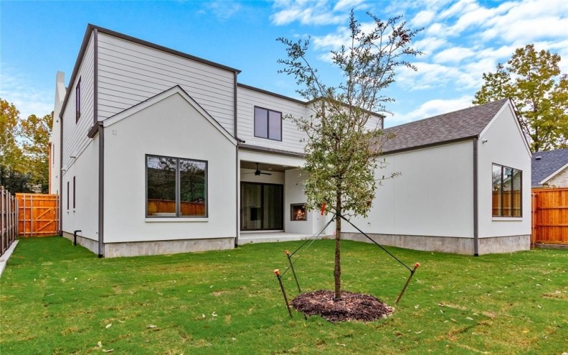 6454 Kenwood Avenue, Dallas, TX 75214, 5 Bedrooms Bedrooms, ,6 BathroomsBathrooms,Residential,For Sale,6454 Kenwood Avenue,0,21153174