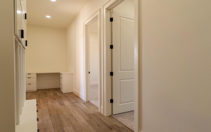 17610 County Road 1810, Lubbock, TX 79423, 4 Bedrooms Bedrooms, ,5 BathroomsBathrooms,Residential,For Sale,17610 County Road 1810,202554243