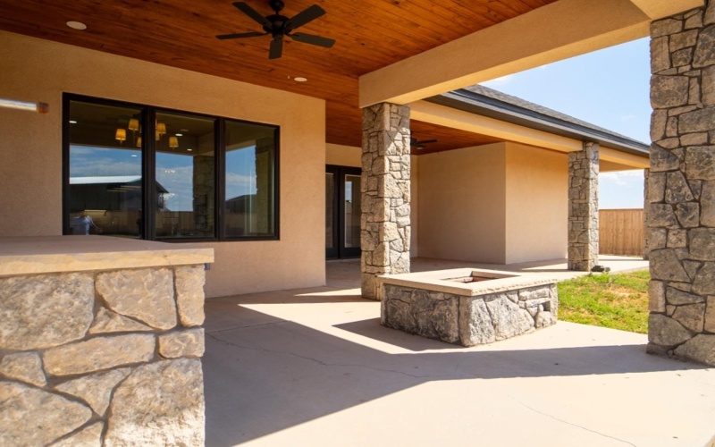 17610 County Road 1810, Lubbock, TX 79423, 4 Bedrooms Bedrooms, ,5 BathroomsBathrooms,Residential,For Sale,17610 County Road 1810,202554243
