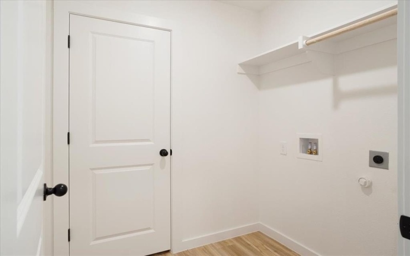 2408 Miller Street, Denison, TX 75020, 3 Bedrooms Bedrooms, ,2 BathroomsBathrooms,Residential,For Sale,2408 Miller Street,0,21153537