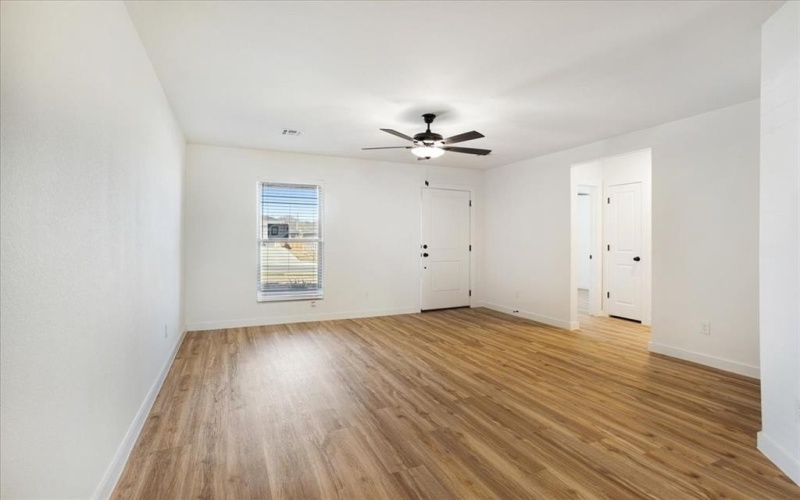 2408 Miller Street, Denison, TX 75020, 3 Bedrooms Bedrooms, ,2 BathroomsBathrooms,Residential,For Sale,2408 Miller Street,0,21153537