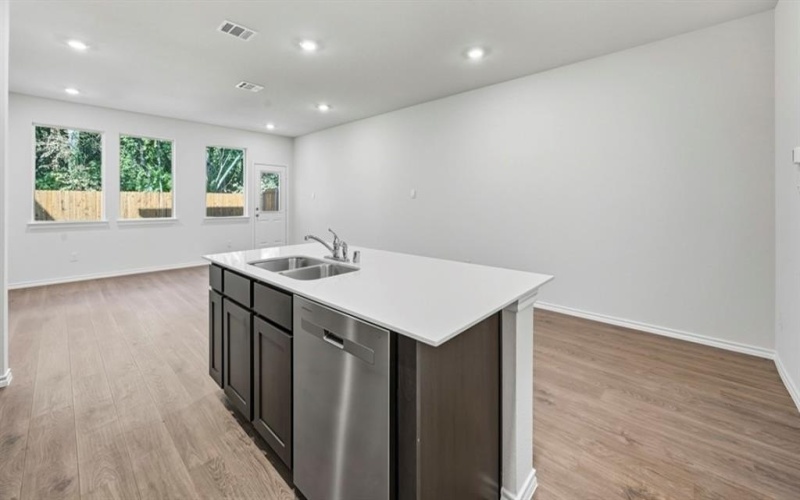 306 Arbor Drive, Princeton, TX 75407, 4 Habitaciones Habitaciones , ,2 BañosBaños,Residential,En Venta,306 Arbor Drive,0,21153599