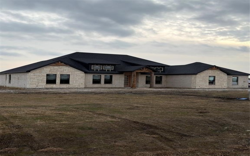 860 Alondrita Street, Celeste, TX 75423, 4 Bedrooms Bedrooms, ,2 BathroomsBathrooms,Residential,For Sale,860 Alondrita Street,0,21153786