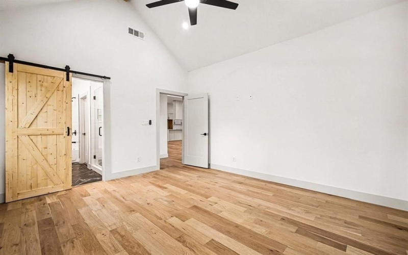 1931 Muncie Avenue, Dallas, TX 75212, 3 Habitaciones Habitaciones , ,2 BañosBaños,Residential,En Venta,1931 Muncie Avenue,0,21154076