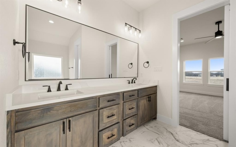 115 Blackstar Lane, Decatur, TX 76234, 4 Bedrooms Bedrooms, ,3 BathroomsBathrooms,Residential,For Sale,115 Blackstar Lane,0,21154301