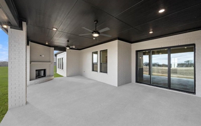 115 Blackstar Lane, Decatur, TX 76234, 4 Bedrooms Bedrooms, ,3 BathroomsBathrooms,Residential,For Sale,115 Blackstar Lane,0,21154301