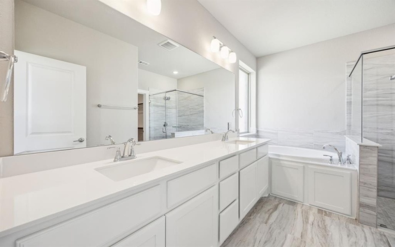 4561 Cowboss Road, Waxahachie, TX 75165, 4 Bedrooms Bedrooms, ,3 BathroomsBathrooms,Residential,For Sale,4561 Cowboss Road,0,21154374