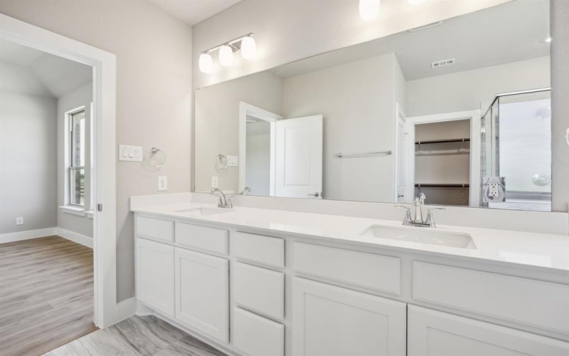 4561 Cowboss Road, Waxahachie, TX 75165, 4 Bedrooms Bedrooms, ,3 BathroomsBathrooms,Residential,For Sale,4561 Cowboss Road,0,21154374