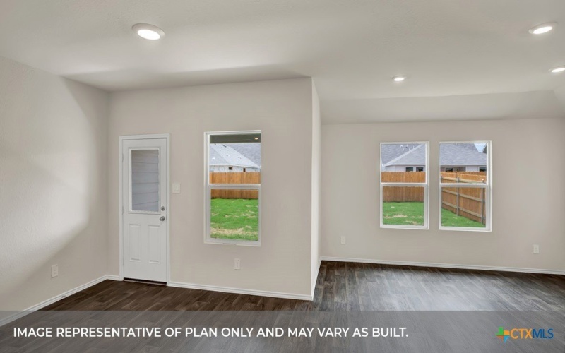 1001 VILLAGE RUN, Seguin, TX 78155, 3 Habitaciones Habitaciones , ,2 BañosBaños,Residential,En Venta,1001 VILLAGE RUN,0,601947