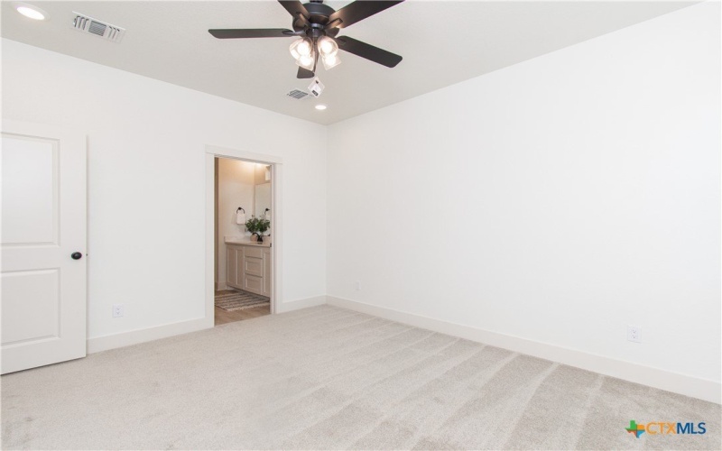 8618 Glade Drive, Temple, TX 76502, 4 Bedrooms Bedrooms, ,2 BathroomsBathrooms,Residential,For Sale,8618 Glade Drive,0,601967