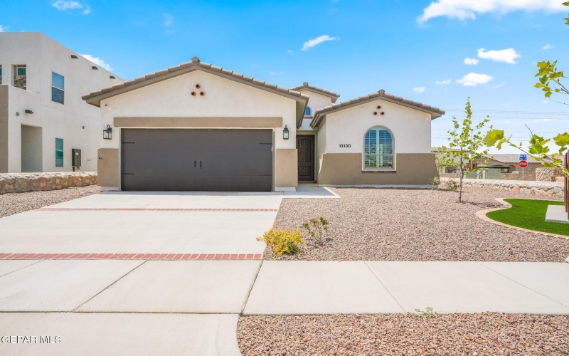 912 Raegil Street, El Paso, TX 79928, 3 Habitaciones Habitaciones , ,3 BañosBaños,Residential,En Venta,912 Raegil Street,0,936534