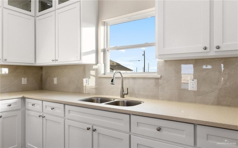 343 Barcelona Street, Donna, TX 78537, 3 Habitaciones Habitaciones , ,2 BañosBaños,Residential,En Venta,343 Barcelona Street,0,492277