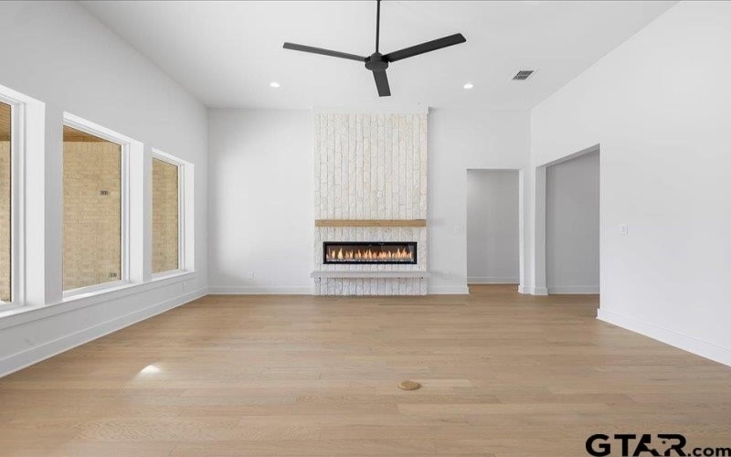 12318 Harlon St, Flint, TX 75762, 4 Bedrooms Bedrooms, ,3 BathroomsBathrooms,Residential,For Sale,12318 Harlon St,0,26000734