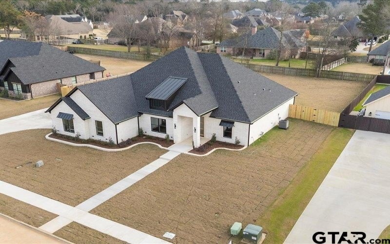 12318 Harlon St, Flint, TX 75762, 4 Bedrooms Bedrooms, ,3 BathroomsBathrooms,Residential,For Sale,12318 Harlon St,0,26000734