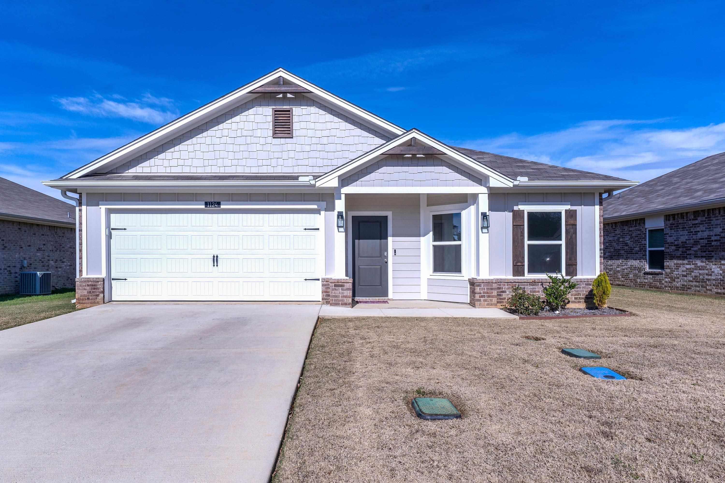 1124 Mission Creek, Longview, TX 75601, 4 Bedrooms Bedrooms, ,2 BathroomsBathrooms,Residential,For Sale,1124 Mission Creek,0,20260309