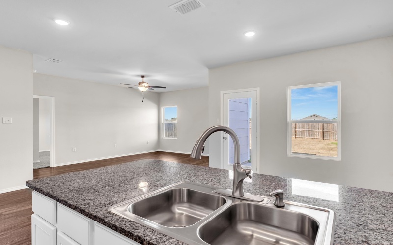 1124 Mission Creek, Longview, TX 75601, 4 Bedrooms Bedrooms, ,2 BathroomsBathrooms,Residential,For Sale,1124 Mission Creek,0,20260309